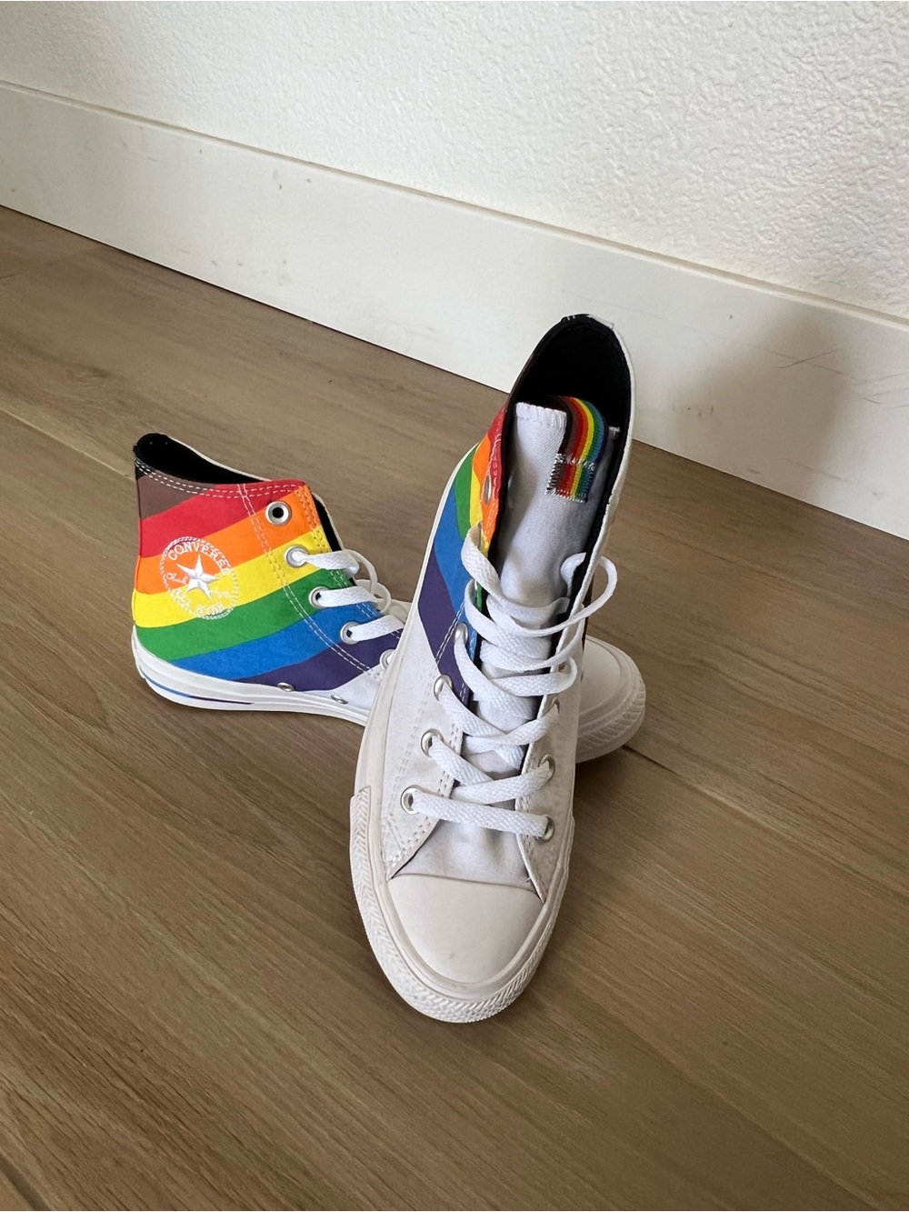 Converse Diversity Equality Love High Top Pride White Rainbow - Picture 7 of 8